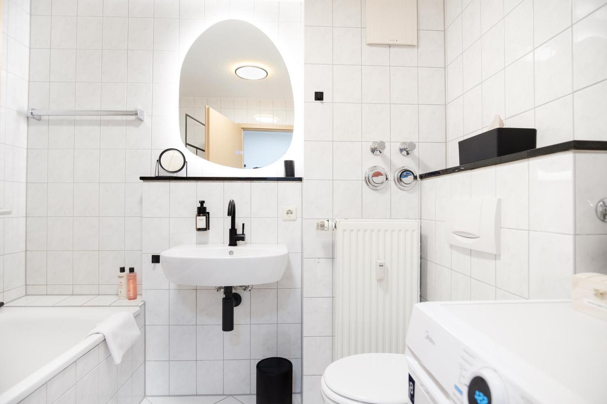 Teningen Blackforest Hideaway, Freiburg, Europapark, Schwarzwald מראה חיצוני תמונה